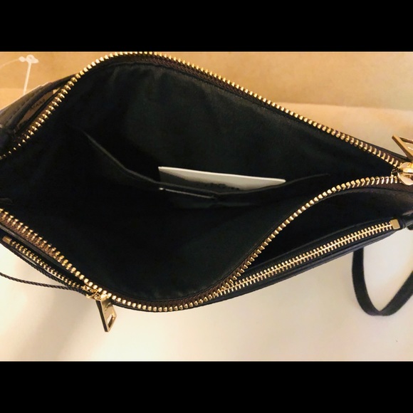 NWT Coach Crossbody Authentic Bag - Picture 4 of 8